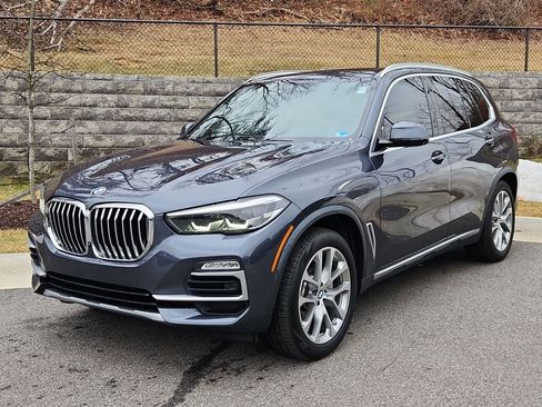 Used 2020 BMW X5 sDrive40i w/ Premium Package image 1