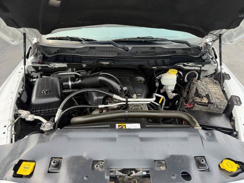 Used 2018 RAM 1500 Big Horn AWD/4WD image 18