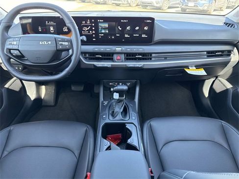 New 2026 Kia K4 EX image 17
