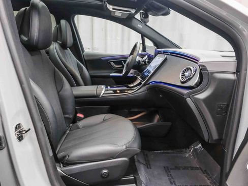 Used 2025 Mercedes-Benz EQE 350+ 4MATIC SUV image 16