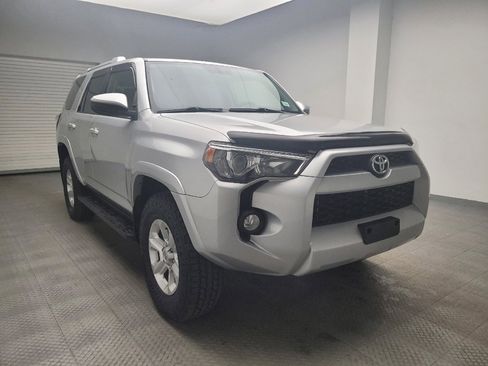 Used 2018 Toyota 4Runner SR5 image 13