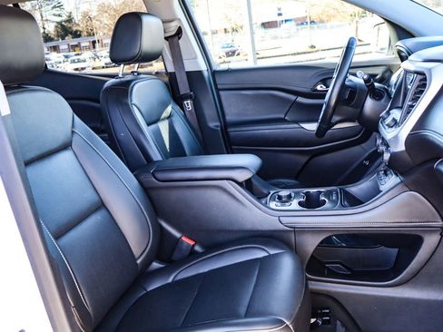 Used 2023 GMC Acadia SLT image 14