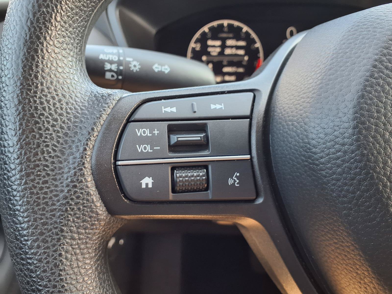 Certified 2026 Honda HR-V LX image 15