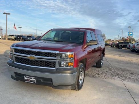 Used 2014 Chevrolet Silverado 1500 W/T w/ Trailering Package image 4