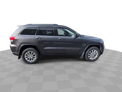 Used 2021 Jeep Grand Cherokee Laredo image 9