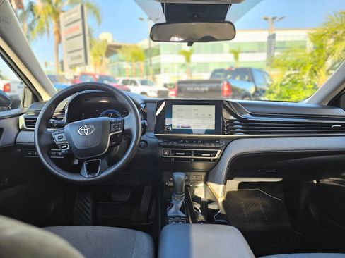 Used 2026 Toyota Camry LE FWD image 22