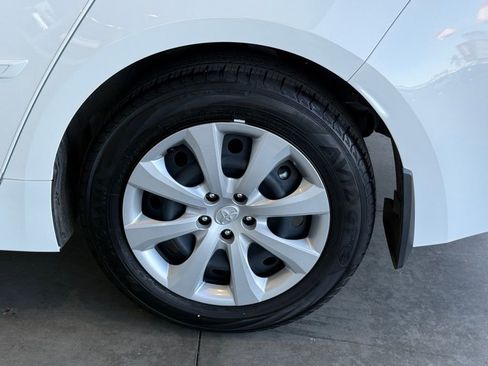 Certified 2025 Toyota Corolla LE image 17