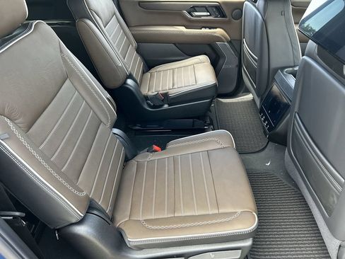 New 2026 GMC Yukon XL Denali Ultimate AWD/4WD image 28