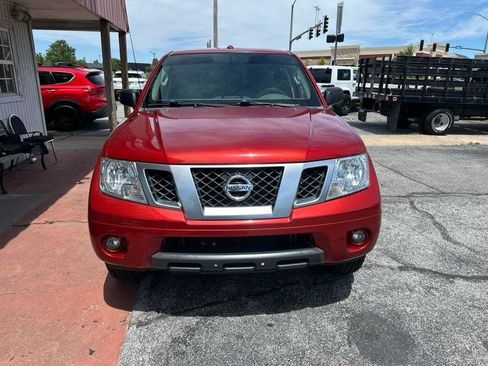 Used 2016 Nissan Frontier Desert Runner RWD image 2