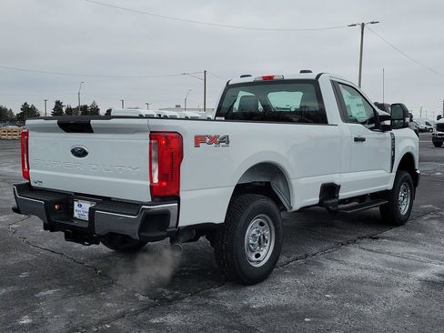 New 2026 Ford F250 XL w/ FX4 Off-Road Package image 4