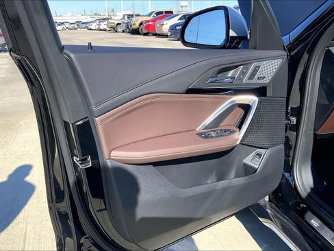 Used 2023 BMW X1 xDrive28i w/ Premium Package image 25