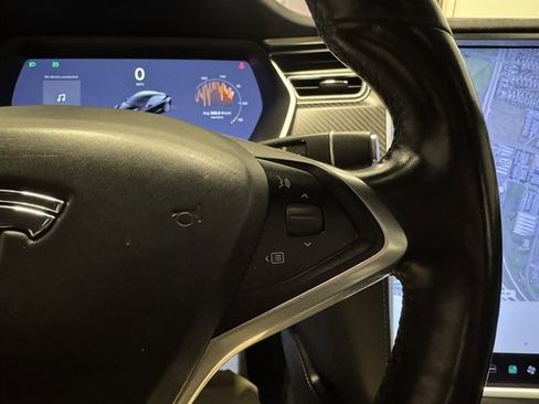 Used 2017 Tesla Model S 100D image 21