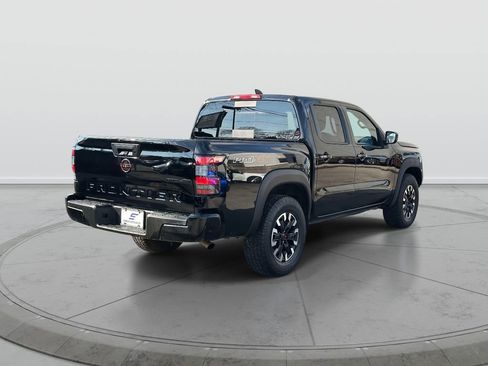 Used 2024 Nissan Frontier PRO-4X image 5