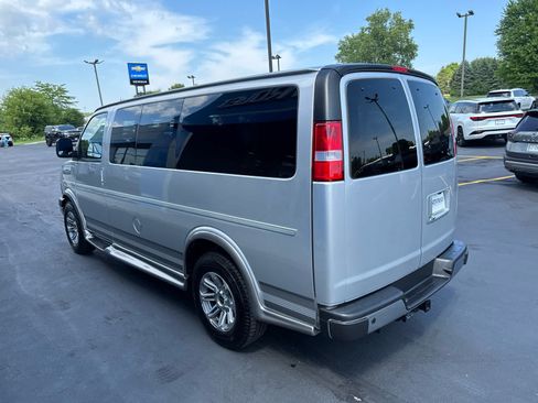 Used 2024 Chevrolet Express 2500 RWD image 11