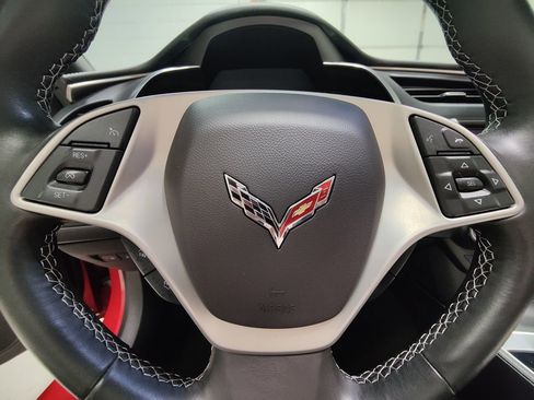 Used 2014 Chevrolet Corvette Stingray Convertible w/ 2LT Preferred Equipment Group RWD image 32