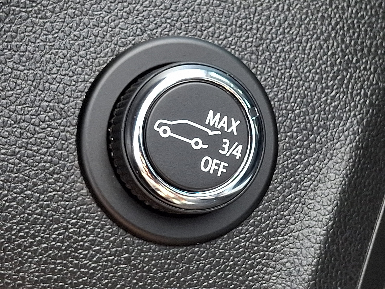 Used 2023 Buick Envision Preferred AWD/4WD image 26