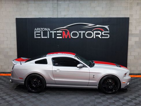 Used 2013 Ford Mustang Shelby GT500 RWD image 12