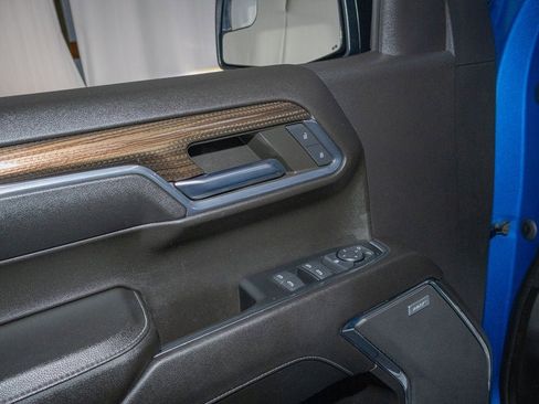 Certified 2023 Chevrolet Silverado 1500 LT Trail Boss w/ Convenience Package II image 11