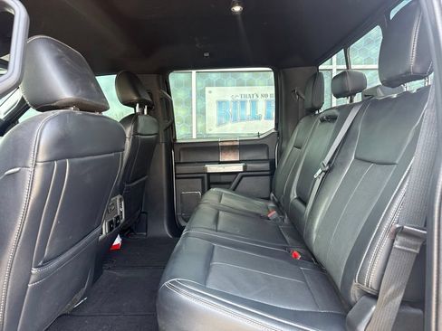 Used 2022 Ford F350 Lariat w/ Lariat Value Package AWD/4WD image 10