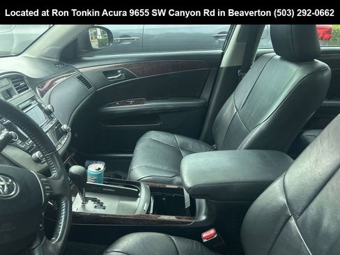 Used 2012 Toyota Avalon image 8