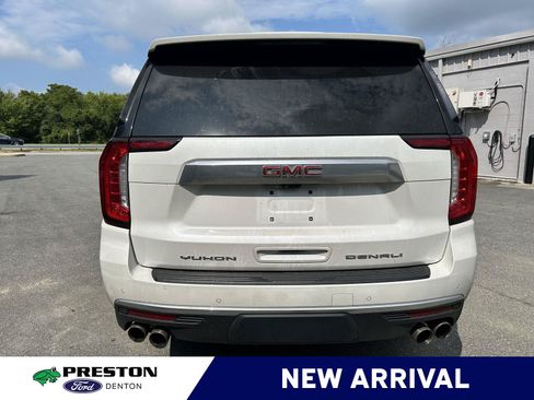 Used 2021 GMC Yukon Denali w/ Denali Premium Package AWD/4WD image 5