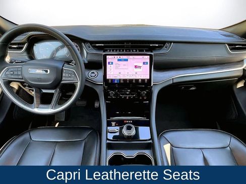 Used 2024 Jeep Grand Cherokee Limited image 15
