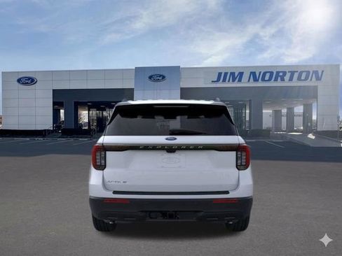 New 2026 Ford Explorer Active image 4