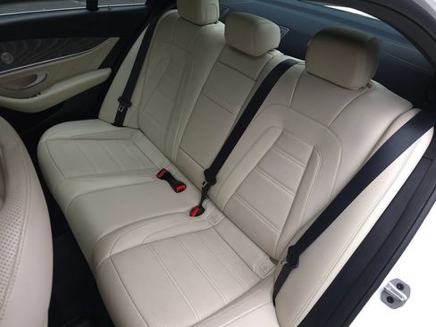 Used 2021 Mercedes-Benz E 53 AMG 4MATIC Sedan image 16