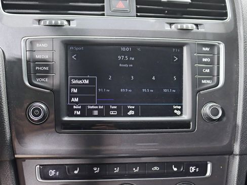 Used 2017 Volkswagen Golf Alltrack SEL AWD/4WD image 20