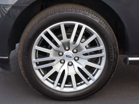 Used 2022 Ford Expedition Limited AWD/4WD image 37