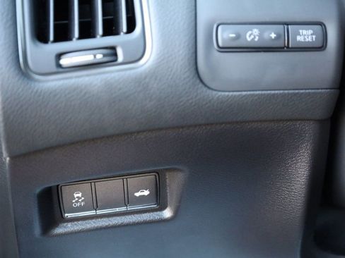 Used 2022 INFINITI Q60 Red Sport 400 w/ Carbon Fiber Package image 29