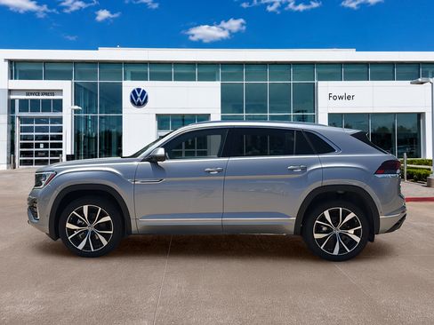 New 2026 Volkswagen Atlas Cross Sport SEL Premium R-Line AWD/4WD image 8