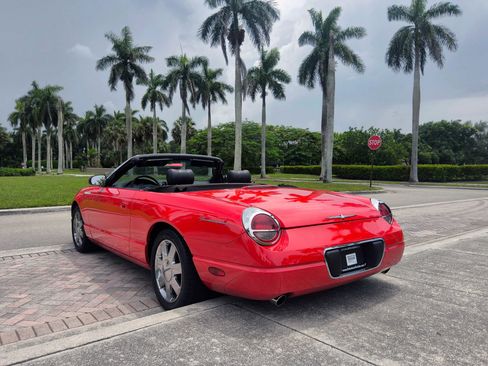 Used 2002 Ford Thunderbird RWD image 19