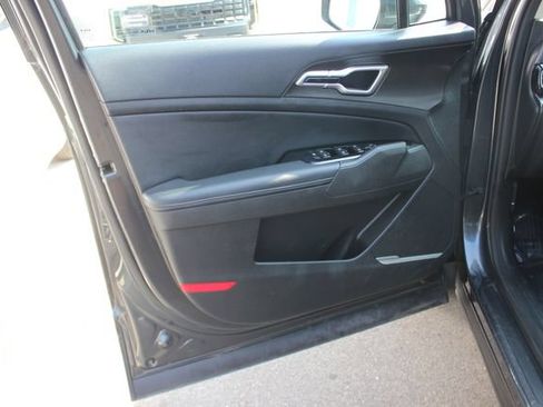 Used 2023 Kia Sportage EX AWD/4WD image 21