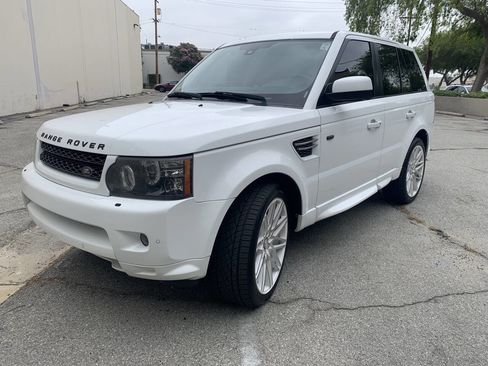 Used 2012 Land Rover Range Rover Sport HSE AWD/4WD image 5