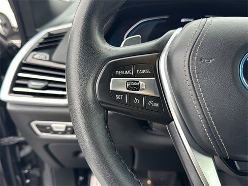 Used 2023 BMW X5 xDrive45e w/ Executive Package image 16