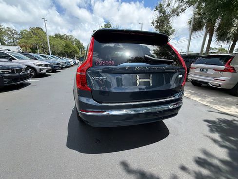 Used 2024 Volvo XC90 T8 Ultimate w/ Protection Package Premier AWD/4WD image 12