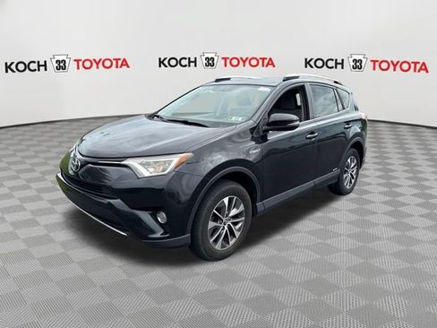 Used 2016 Toyota RAV4 XLE AWD/4WD image 3