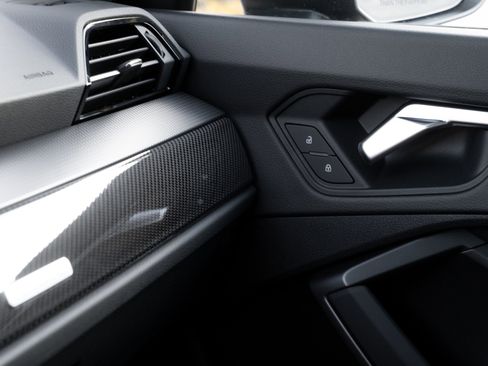 New 2025 Audi Q3 2.0T Premium Plus image 16