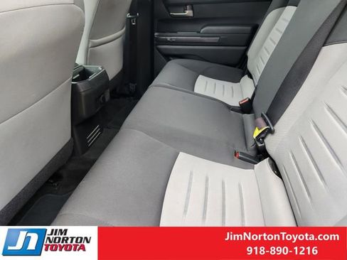 Used 2024 Toyota Tacoma TRD Off-Road image 30