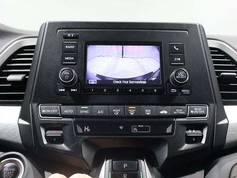 Used 2019 Honda Odyssey LX image 25