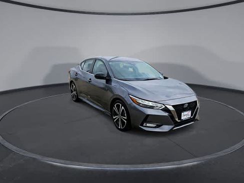 Used 2022 Nissan Sentra SR FWD image 2