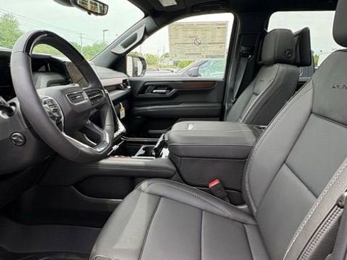 New 2026 GMC Yukon XL Denali w/ Denali Reserve Package AWD/4WD image 14