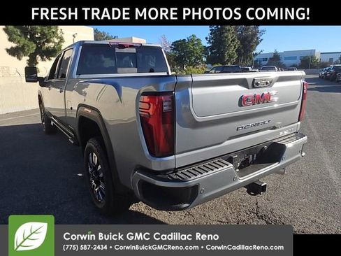 Used 2025 GMC Sierra 2500 Denali w/ Denali Reserve Package image 5