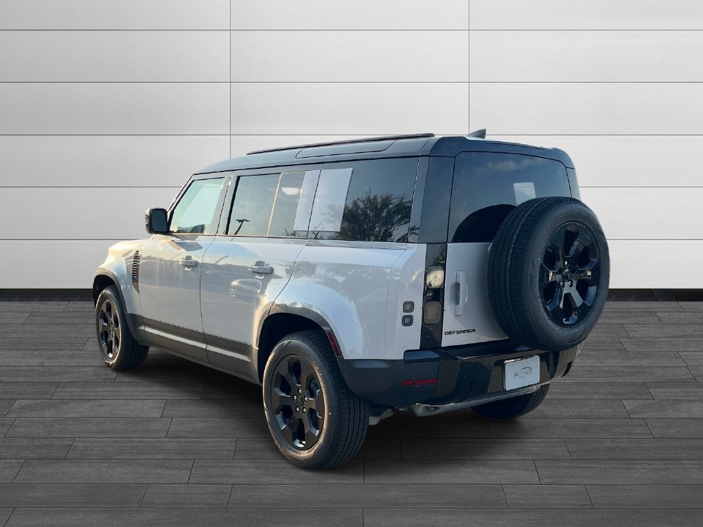 New 2026 Land Rover Defender 110 S AWD/4WD image 3