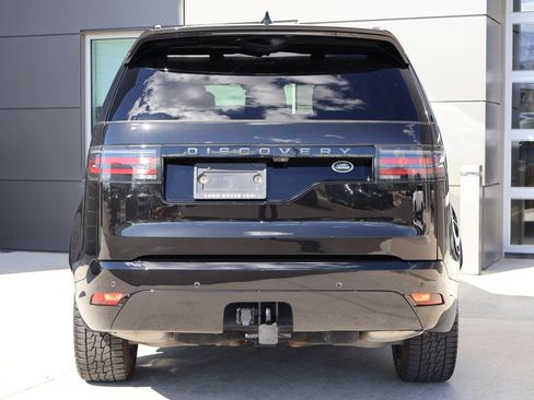Certified 2023 Land Rover Discovery S R-Dynamic AWD/4WD image 9