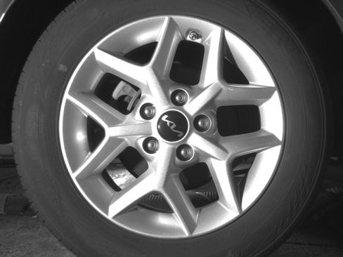 Used 2025 Kia Soul LX w/ LX Technology Package FWD image 22