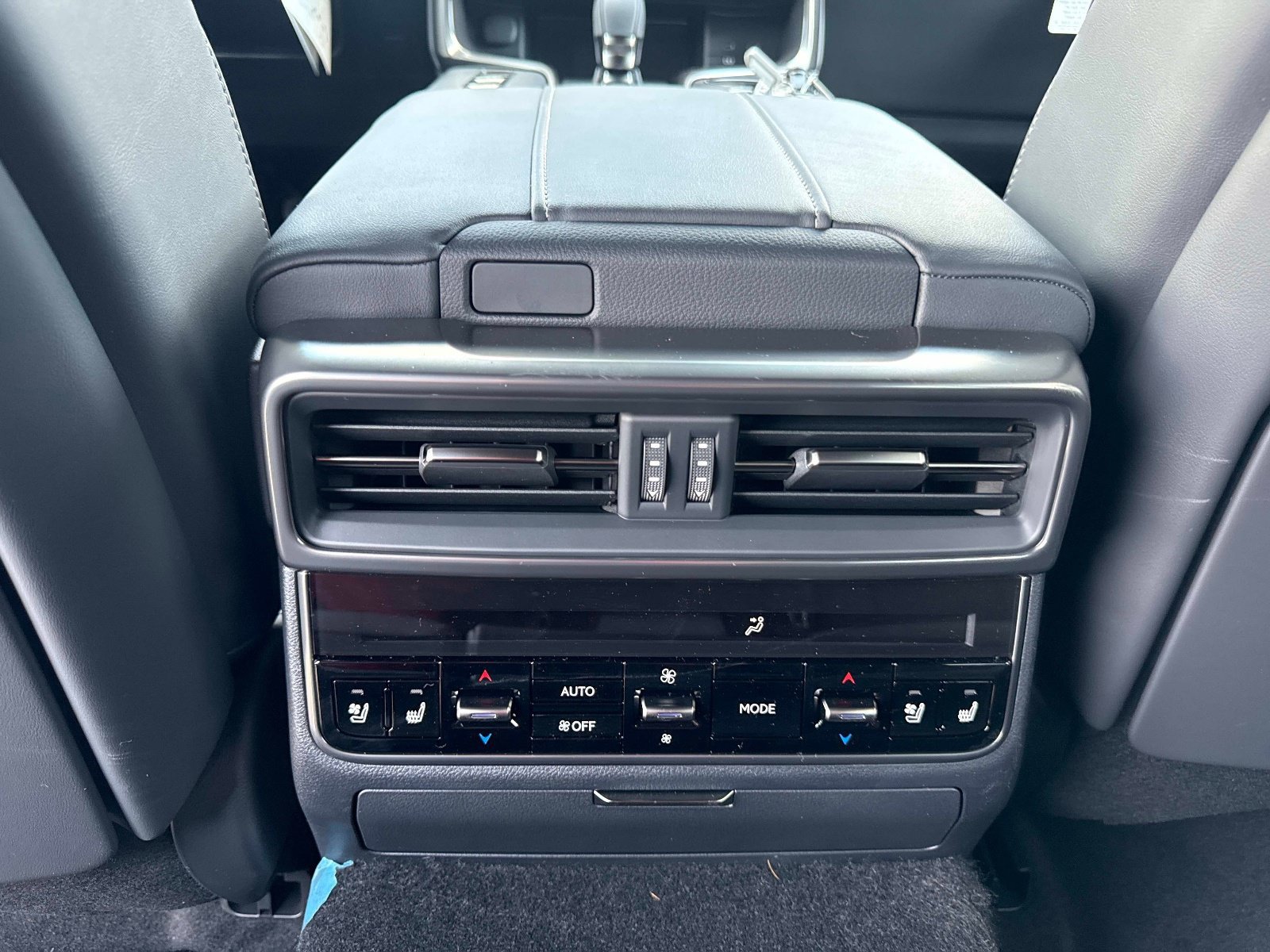 New 2026 Lexus LX 700h Luxury w/ Accessory Package (Z1) AWD/4WD image 13