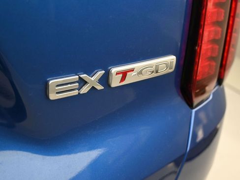 Used 2021 Kia Sorento EX w/ Panoramic Sunroof Package image 42