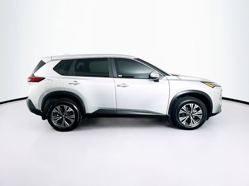 Used 2023 Nissan Rogue SV FWD image 10